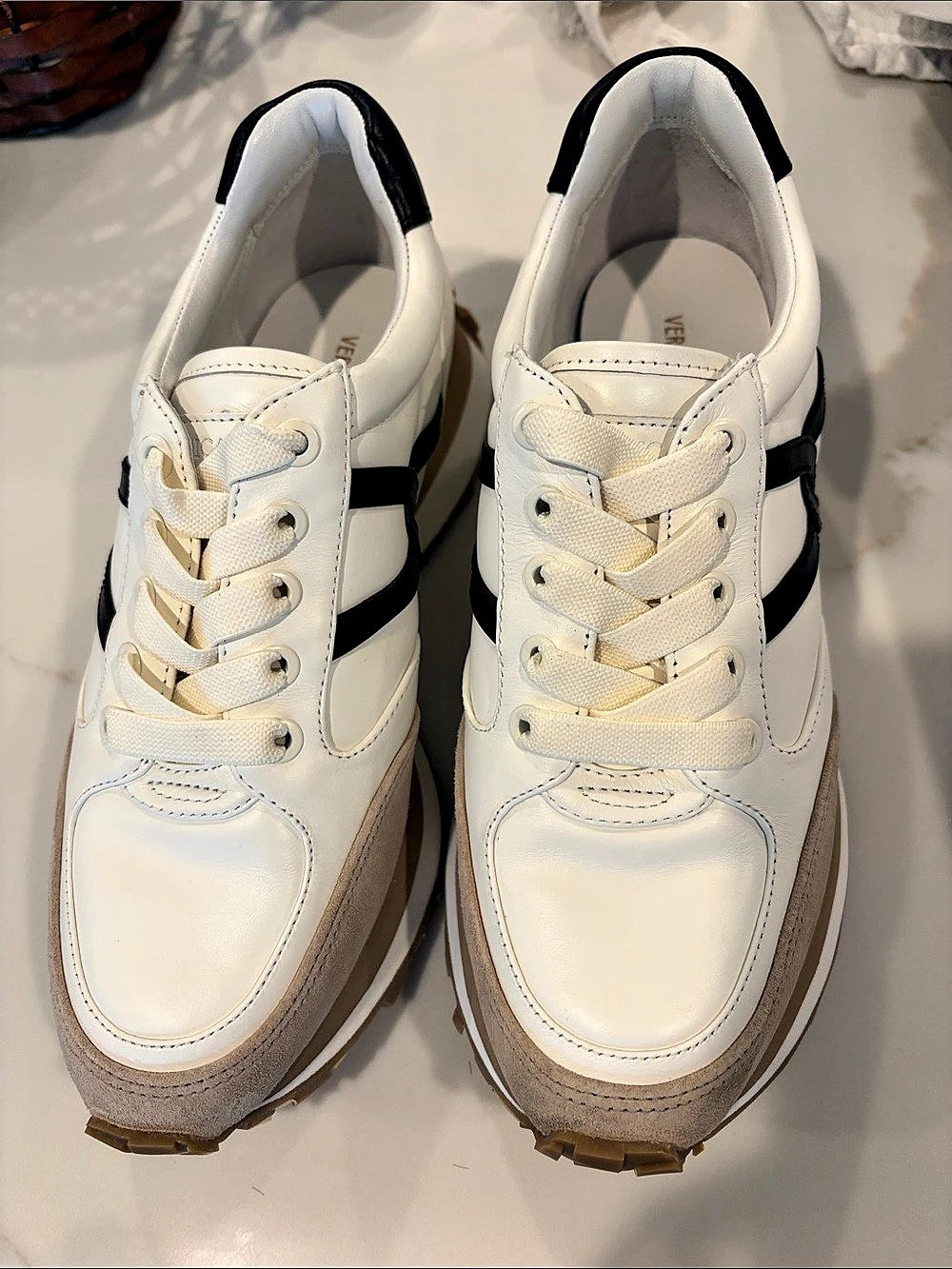 Veronica Beard Valentina Sneakers White, Covonyt,  Dark Brown Size US 7